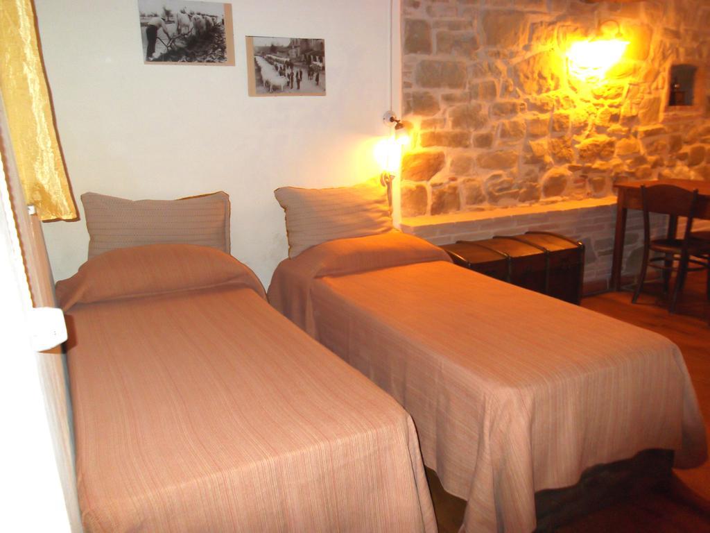 Locanda Dell'Istrice Камерино Стая снимка